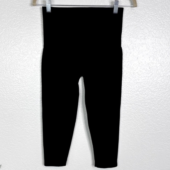 Spanx asset capri leggings - Picture 3 of 6